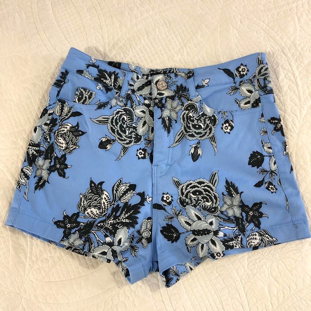 Motel Blue Floral Highwaisted Shorts | Sz S